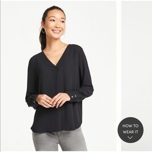 Ann Taylor Mixed Media V-Neck Blouse - XS